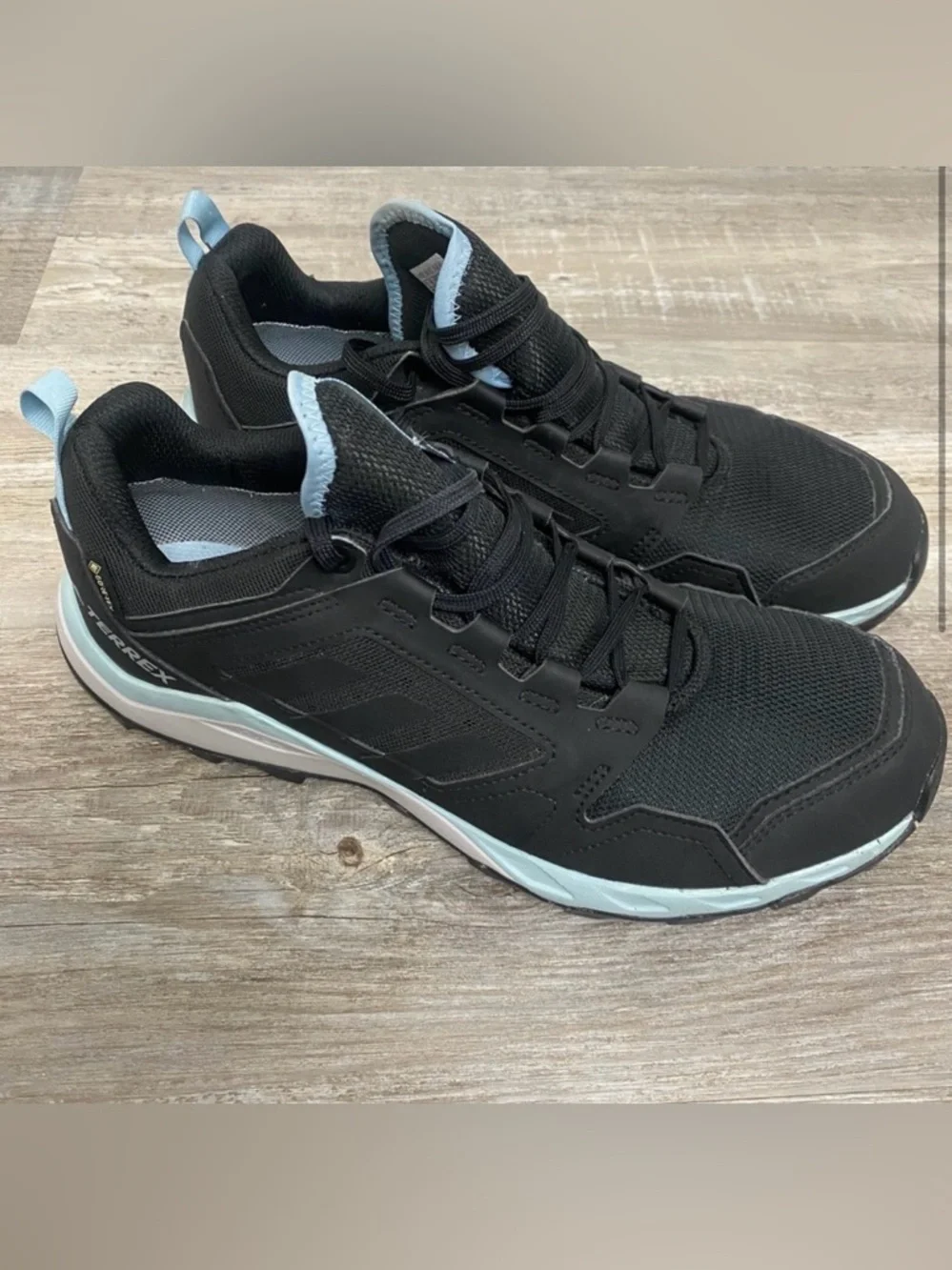 ADIDAS Terrex Traxion 290 Women’s Hiking Trail Shoes Black Water Proof EUC-sz 10